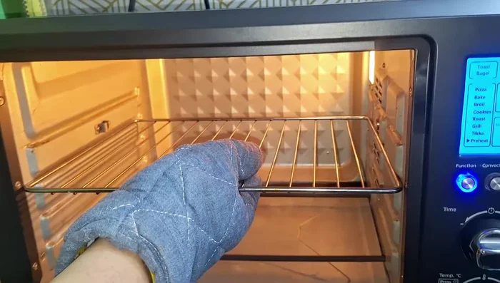 Place the skewers on the middle rack of the preheated OTG oven and bake for 30 minutes.