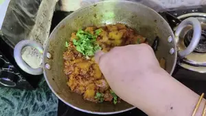 Sweet & Sour Pumpkin Vegetable (Kaddu Ki Sabzi) Recipe
