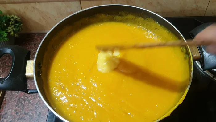 Add ghee (one tablespoon at a time) and continue to stir.