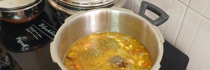 Add fennel powder, cardamom powder, raisins, and saffron strands. Mix well.