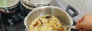 Restaurant-Style Kashmiri Pulao in 10 Minutes!