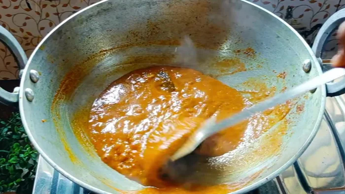 Add 1 teaspoon salt, mix well, and fry on low-medium flame for another 6-8 minutes.