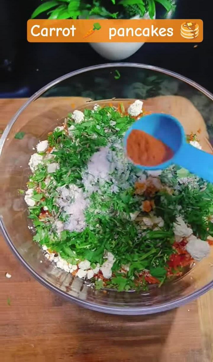 Add a little red chili powder (optional).