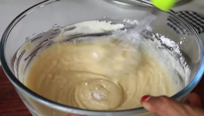After 20 minutes, add ½ teaspoon baking soda and ½ teaspoon baking powder. Mix well.