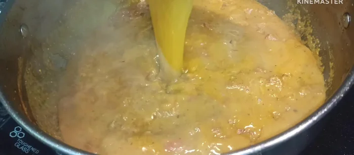 Add water and simmer: Add water according to your desired gravy consistency. Cover and cook for 5 minutes.