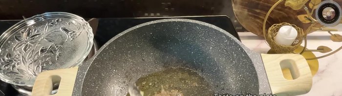 Add ginger paste and green chili (or dry ginger powder for Jain method).