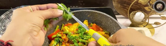 Garnish with coriander leaves and serve.