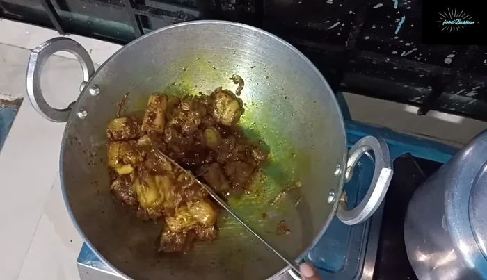 Add two glasses of water.