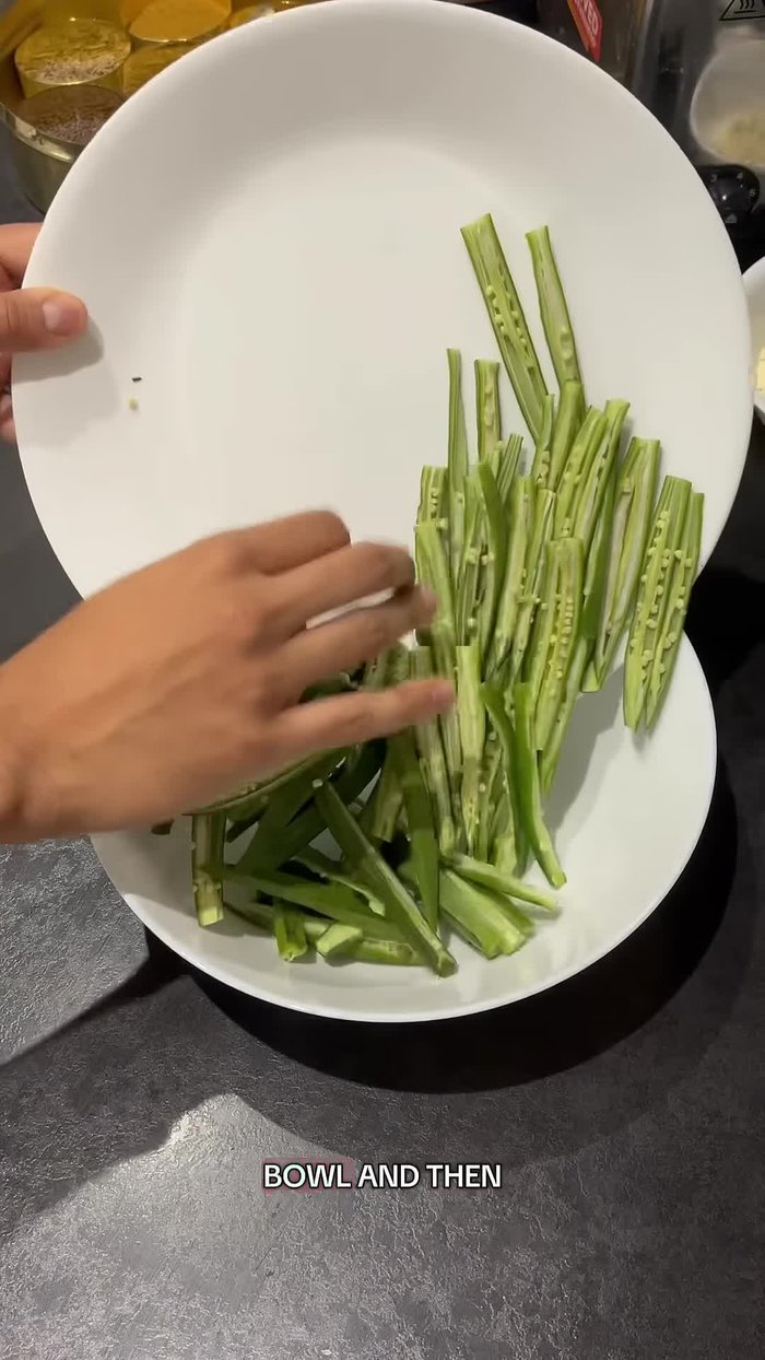 In a large bowl, combine okra strips, chickpea flour, rice flour, and corn flour.