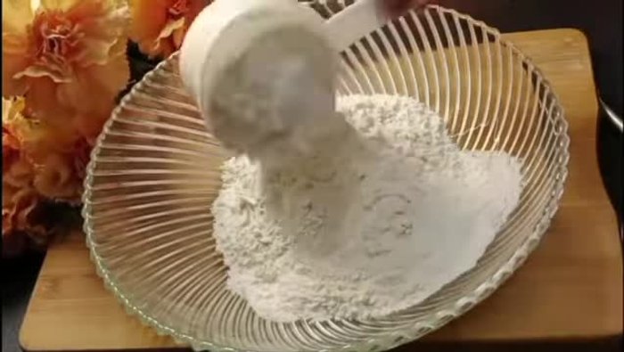 Prepare the stuffing: Grate cheese and mix it with salt, black pepper, and coriander leaves.