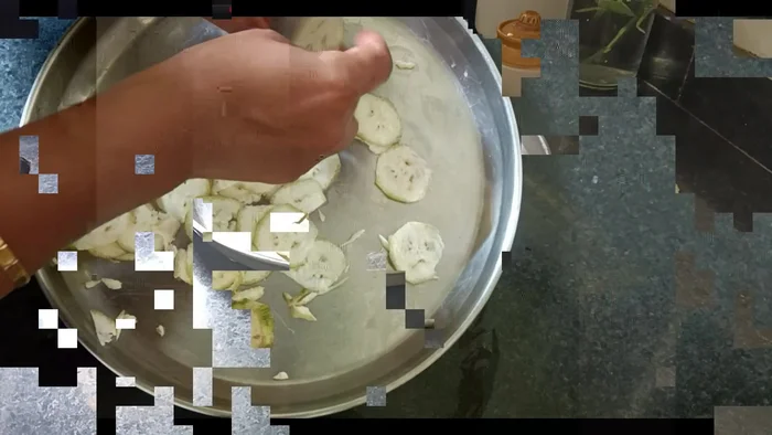 Alternatively, fry banana slices individually in hot oil until crispy.