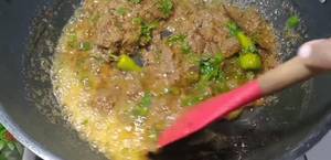 Melt-in-Mouth Beef Malai Handi: Easy Hyderabadi Recipe