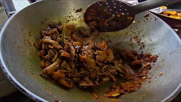 Add the refrigerated fried Powal Chhattu to the pan and fry for 2-3 minutes to blend the flavors.