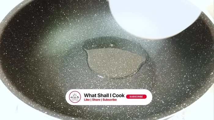 Heat oil in a pan. Add garlic and ginger, fry until soft.